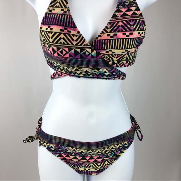 Island Love 2pc Bikini - Picture 2 of 8